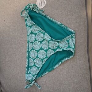 Green print bikini bottom